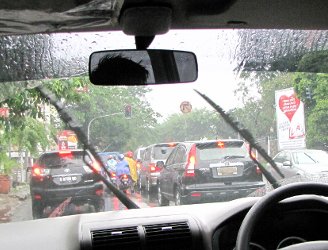 Cara Mematikan Wiper Mobil Xenia. Wiper Mobil Bergerak Sendiri