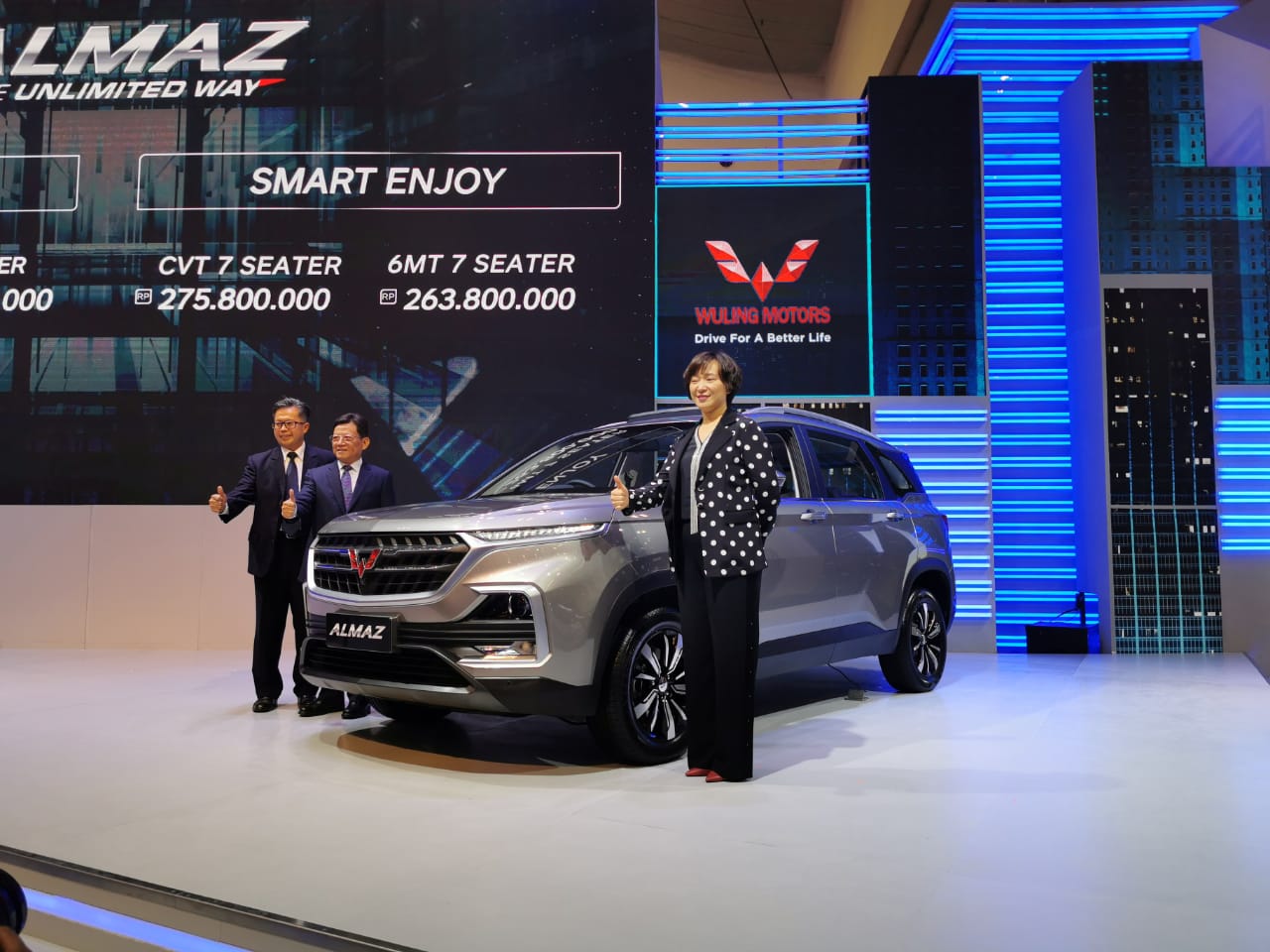 Konsumsi Bbm Avanza Dan Wuling. Simak Konsumsi BBM Wuling Almaz, SUV Pesaing Honda CR-V