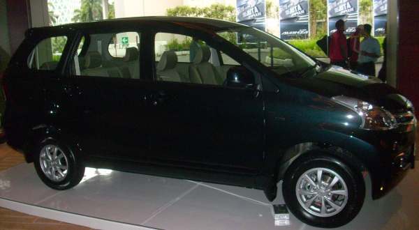 Perbedaan Avanza E Dan G 2012. Detail Lengkap All New Avanza 1.3 G & 1.5 G : Okezone Otomotif