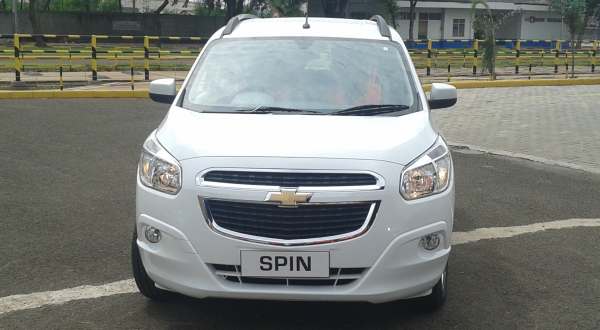 Chevrolet Spin Vs Toyota Avanza. Spin Bisa Jadi Lawan Serius Avanza-Xenia & Ertiga, Asal... : Okezone Otomotif