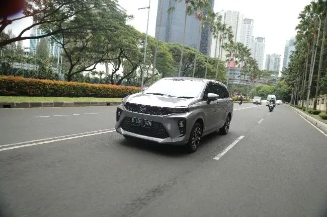 All New Xenia 1.5 R Cvt Asa. Test Drive: Banyak Hal Yang Bikin Daihatsu Xenia 1.5 R CVT ASA Terasa Istimewa