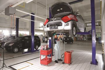 Xenia Matic Mulai Tahun Berapa. Biaya Kuras Oli Matik Daihatsu Xenia di Bengkel Resmi, Perlu Dana Berapa?