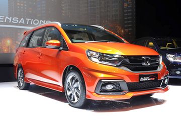 Promo Mobil Xenia Akhir Tahun 2017. Paket DP Murah Bisa Boyong Mobil Baru, Cuma Sampai Akhir Tahun Ini