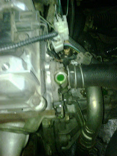 Letak Switch Fan Radiator Avanza. {bahrun aic281} Ganti Otomatis Switch Fan aka ECT Sensor untuk mengatasi gejala Overheat