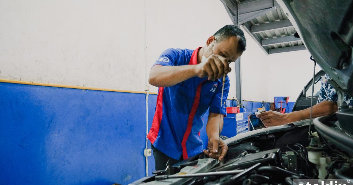 Berapa Km Ganti Oli Mesin Mobil Avanza. Setiap Berapa Km Ganti Oli Transmisi Mobil Manual?