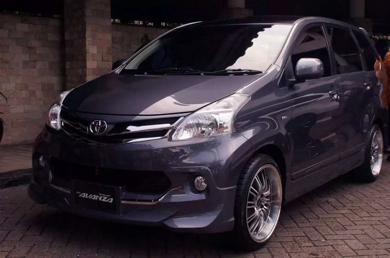 Modifikasi Mobil Toyota Avanza Luxury. Panduan Modifikasi Mobil Avanza, Jangan Berlebihan!